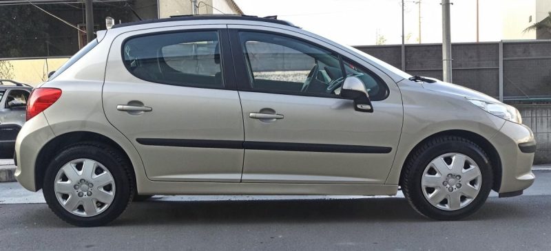 PEUGEOT 207 1.4 SPORT TOIT OUVRANT 1ER MAIN 