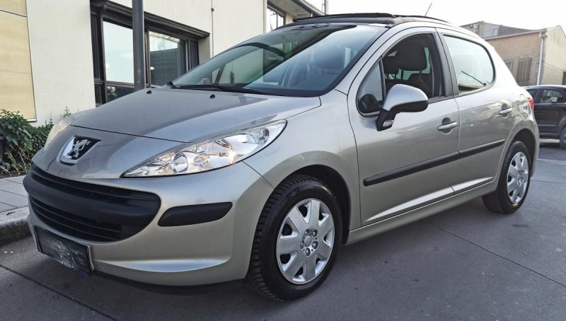 PEUGEOT 207 1.4 SPORT TOIT OUVRANT 1ER MAIN 