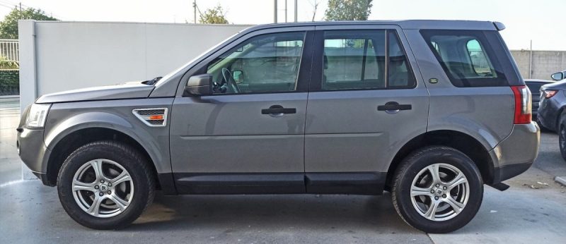 LAND ROVER FREELANDER 2 2.2 TD4 S 4X4 BV6 GARANTIE 6MOIS