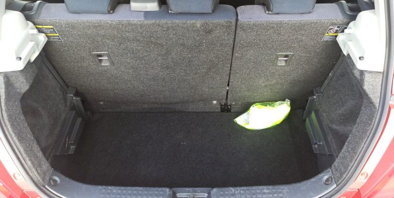 SUZUKI SWIFT 1.3 GL 4WD 1ER MAIN GARANTIE 6MOIS