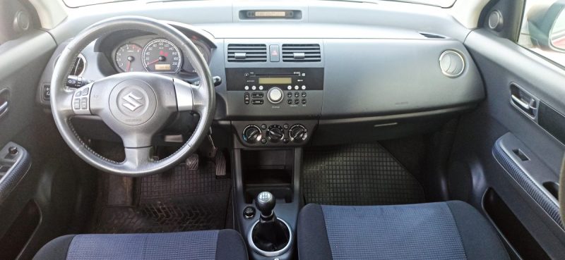 SUZUKI SWIFT 1.3 GL 4WD 1ER MAIN GARANTIE 6MOIS