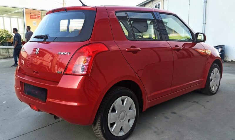 SUZUKI SWIFT 1.3 GL 4WD 1ER MAIN GARANTIE 6MOIS