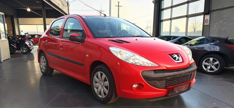 PEUGEOT 206+ 1.4 TRENDY 1ER MAIN GARANTIE 6MOIS