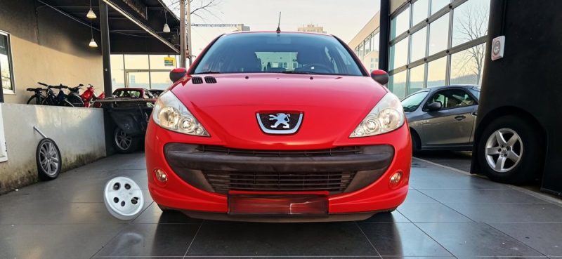 PEUGEOT 206+ 1.4 TRENDY 1ER MAIN GARANTIE 6MOIS