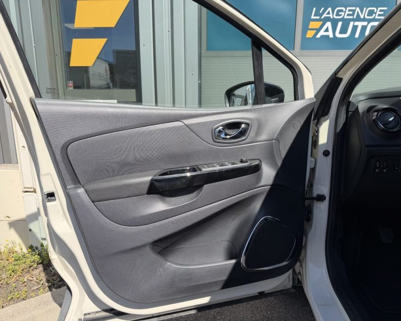 RENAULT CAPTUR 1.5 dCi Eco2 S&S 90 CH - REGULATEUR 