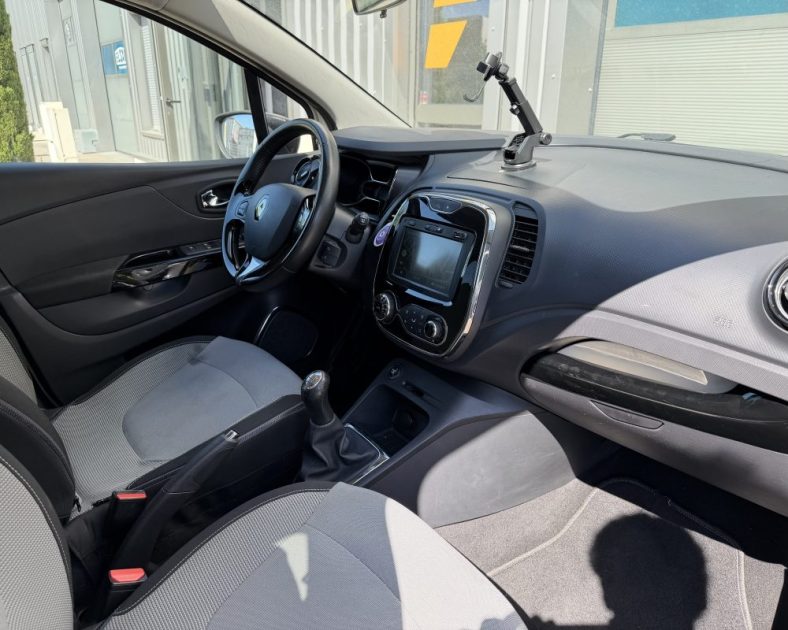 RENAULT CAPTUR 1.5 dCi Eco2 S&S 90 CH - REGULATEUR 