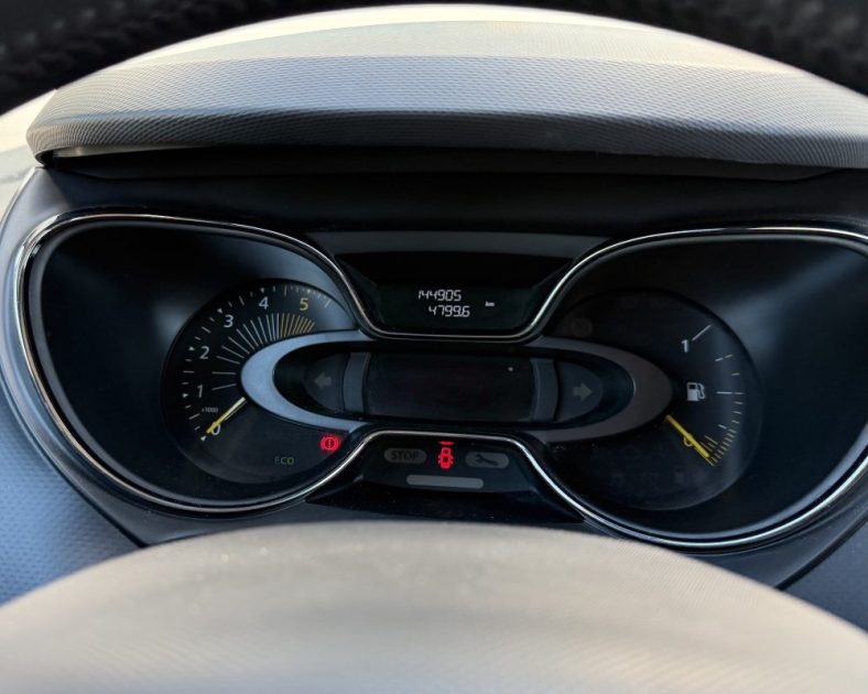 RENAULT CAPTUR 1.5 dCi Eco2 S&S 90 CH - REGULATEUR 