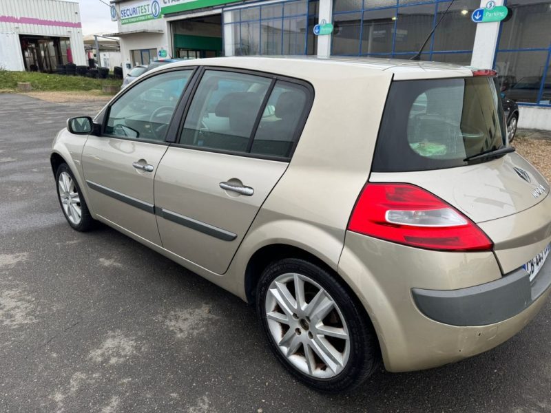 RENAULT MEGANE II 1.9 DCI 131CV BOITE AUTOMATIQUE