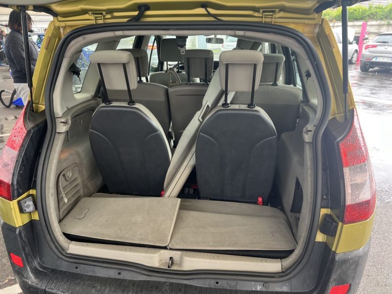 RENAULT SCENIC PACK AUTHENTIQUE 1.9DCI 120 2005