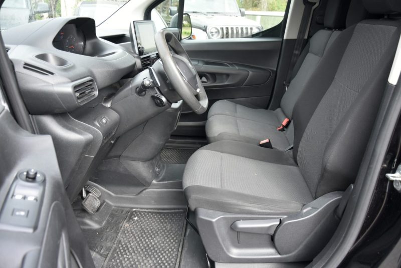 PEUGEOT PARTNER 3 STANDARD 1000KG 1.5 BLUE HDI 130 PREMIUM EAT 