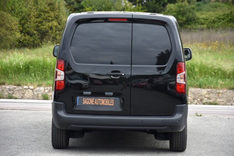 PEUGEOT PARTNER 3 STANDARD 1000KG 1.5 BLUE HDI 130 PREMIUM EAT 