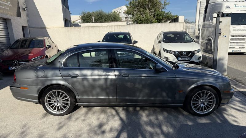 JAGUAR S-TYPE II 4.2 V8 / 298CV  2002