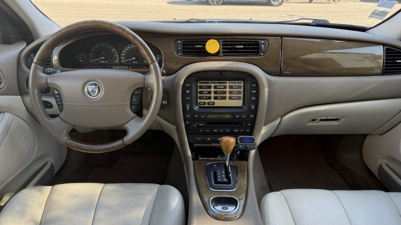 JAGUAR S-TYPE II 4.2 V8 / 298CV  2002