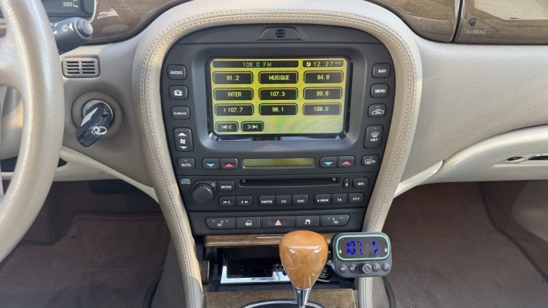 JAGUAR S-TYPE II 4.2 V8 / 298CV  2002