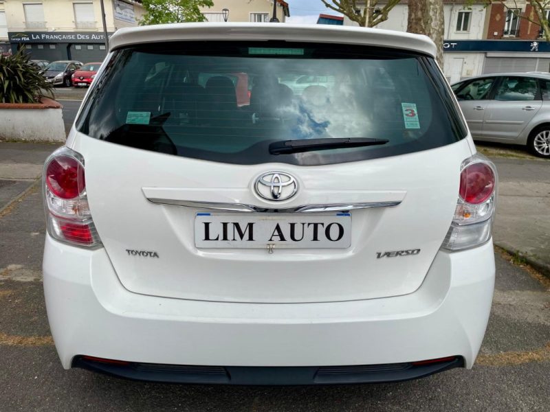 TOYOTA VERSO 112 D-4D SkyView **1ère Main**