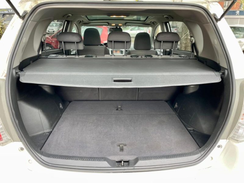 TOYOTA VERSO 112 D-4D SkyView **1ère Main**