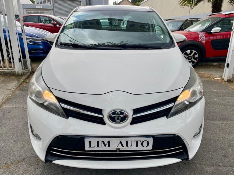 TOYOTA VERSO 112 D-4D SkyView **1ère Main**