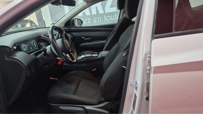 HYUNDAI TUCSON 1.6 SUV HYBRIDE ESSENCE 230cv BUSINESS/1 ERE MAIN/TVA RECUPERABLE