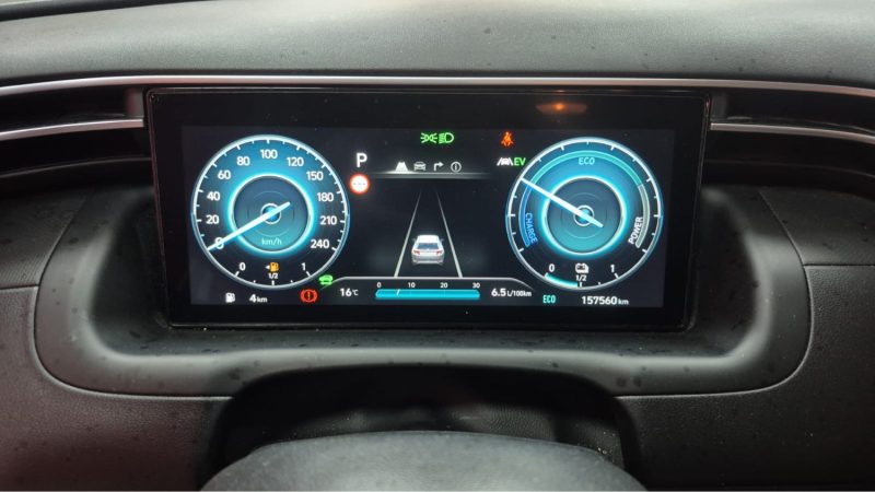 HYUNDAI TUCSON 1.6 SUV HYBRIDE ESSENCE 230cv BUSINESS/1 ERE MAIN/TVA RECUPERABLE