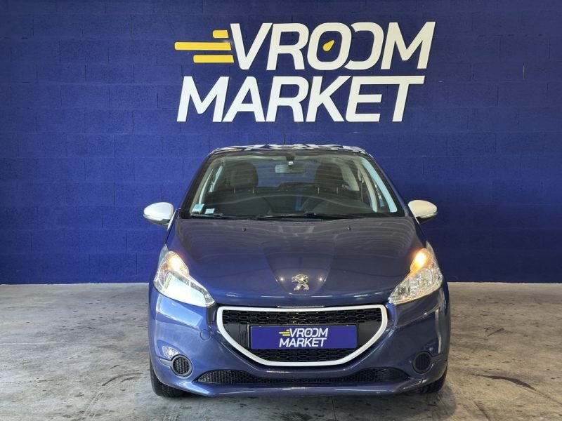 PEUGEOT 208 1.0 VTI 68 CH BVM LIKE / COURROIE A JOUR 2014