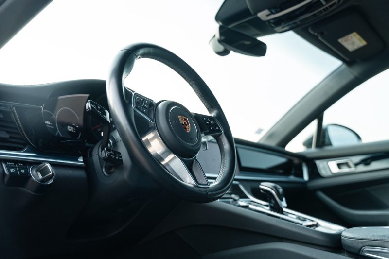 PORSCHE PANAMERA 4 SPORT TURISMO / PANO / BOSE 