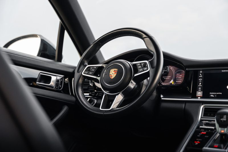 PORSCHE PANAMERA 4 SPORT TURISMO / PANO / BOSE 