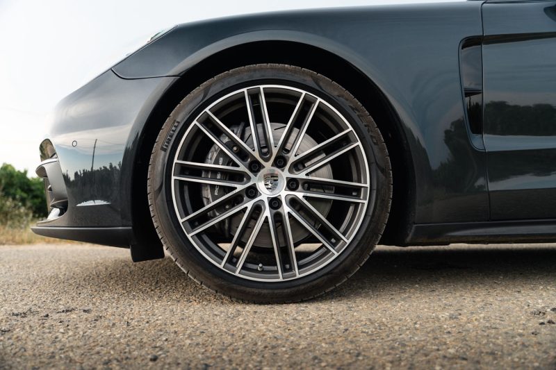 PORSCHE PANAMERA 4 SPORT TURISMO / PANO / BOSE 