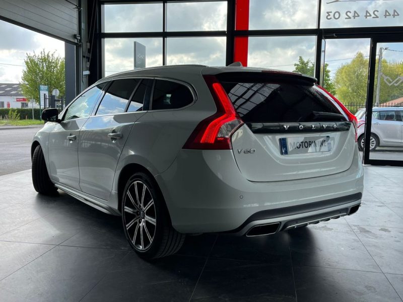 🚗 VOLVO V60 I 2.0 D3 ⚙️ Sièges chauffants ♨️ Radar recul 📡 Bluetooth 📱