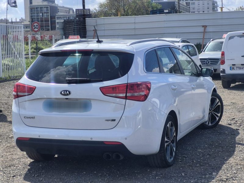KIA CEE-D 1.0 T-GDI 120CH ISG GT LINE 2015