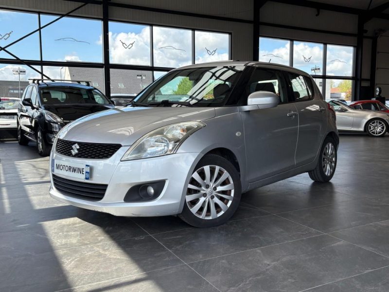 🔹 Suzuki Swift 1.2 VVT 94 Ch ☀️Toit ouvrant 📱 Bluetooth❄️  Climatisation🛡️ Garantie 6 mois