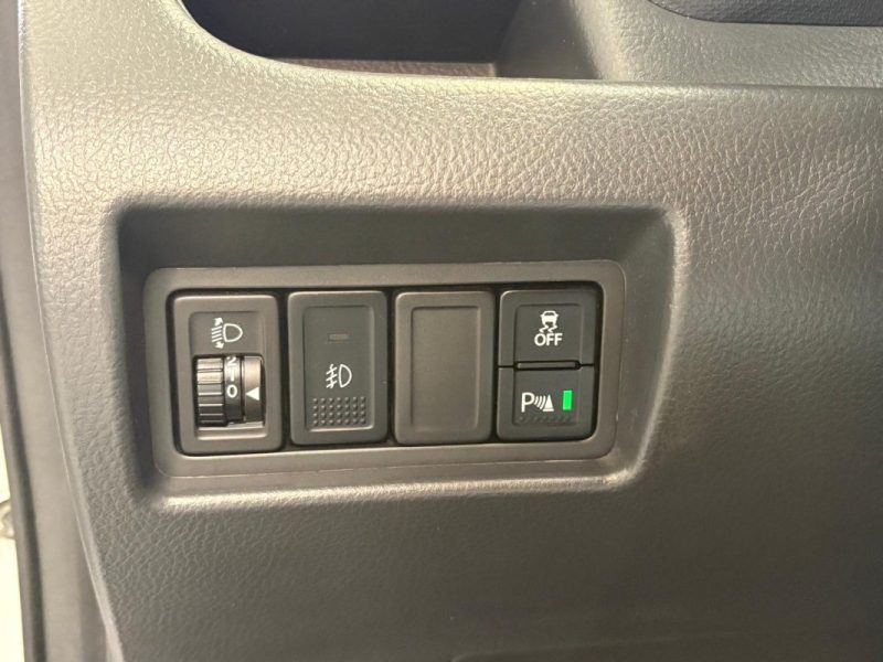 🔹 Suzuki Swift 1.2 VVT 94 Ch ☀️Toit ouvrant 📱 Bluetooth❄️  Climatisation🛡️ Garantie 6 mois