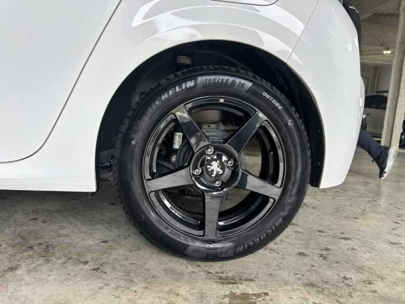 PEUGEOT 208 1.2 I 75 CH BVM LIKE  2020