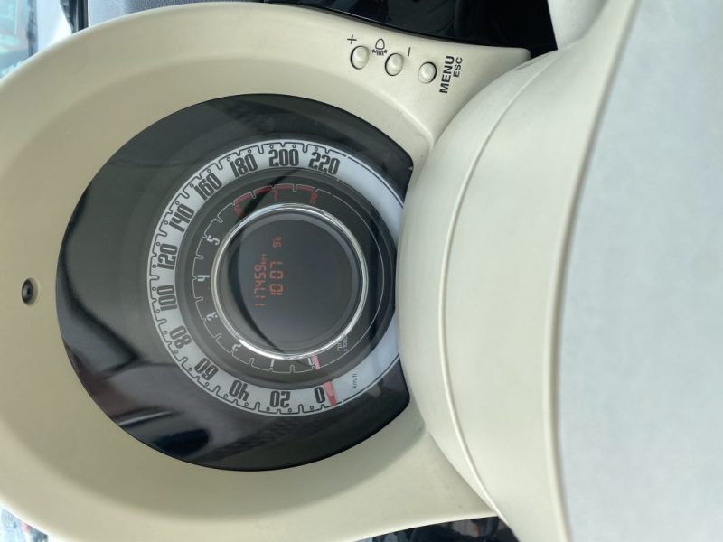 FIAT 500 0.9 8V 85 LOUNGE TWIN AIR STOP AND START 2011