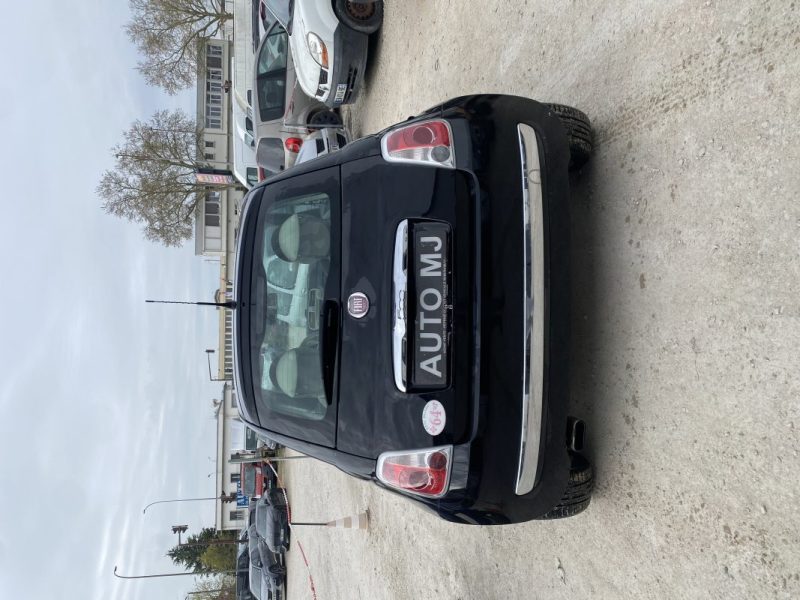 FIAT 500 0.9 8V 85 LOUNGE TWIN AIR STOP AND START 2011