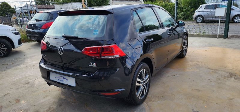 VOLKSWAGEN GOLF VII 1.6 TDI 105CH BLUEMOTION TECHNOLOGY  CONFORTLINE 2013