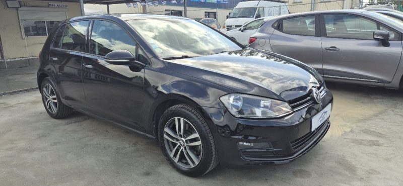 VOLKSWAGEN GOLF VII 1.6 TDI 105CH BLUEMOTION TECHNOLOGY  CONFORTLINE 2013