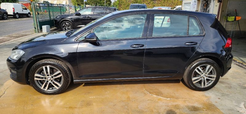 VOLKSWAGEN GOLF VII 1.6 TDI 105CH BLUEMOTION TECHNOLOGY  CONFORTLINE 2013