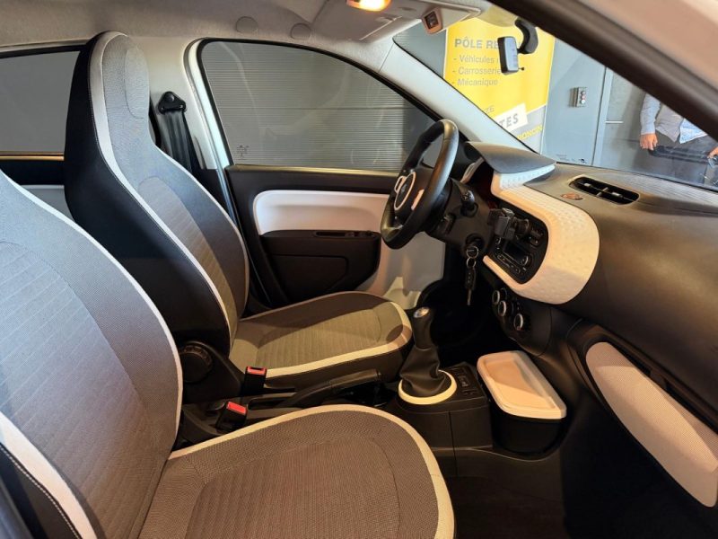 RENAULT TWINGO III 1.0 SCE 70 LIMITED PACK CITY / ENTRETIEN RENAULT  2018