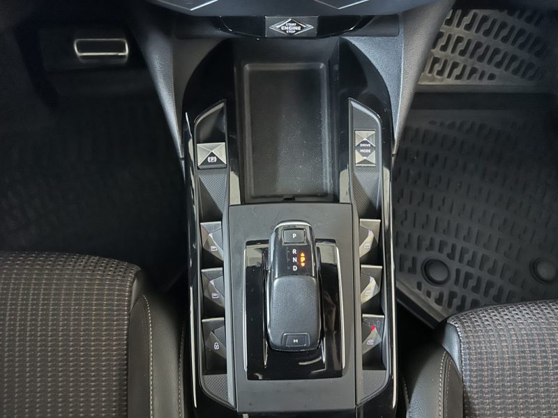 CITROEN DS3 CROSS BACK  1.2 I 156 CH EAT 8 PERFORMANCE LINE +/ DISTRI A JOUR 2020