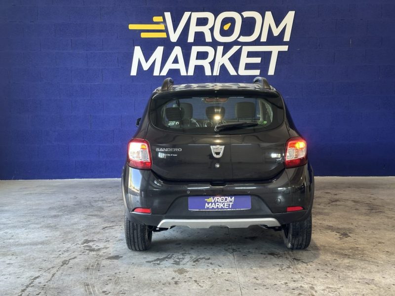 DACIA  SANDERO 1.5 BLUE DCI 90 STEPWAY  2013