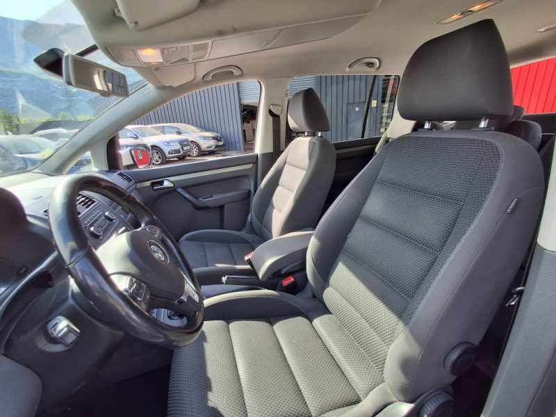 VOLKSWAGEN TOURAN 2.0 TDI 140 CV 7 PLACES ECRAN GPS 