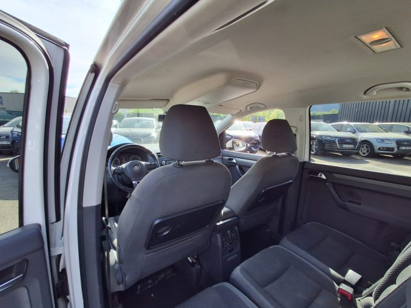 VOLKSWAGEN TOURAN 2.0 TDI 140 CV 7 PLACES ECRAN GPS 