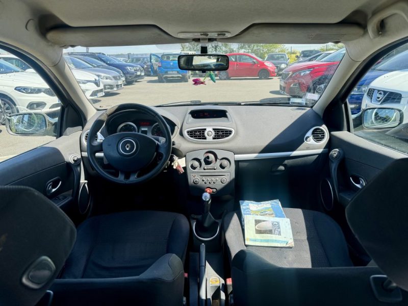 RENAULT CLIO 3 PREMIERE MAIN 1.5 DCI 86CH  2007