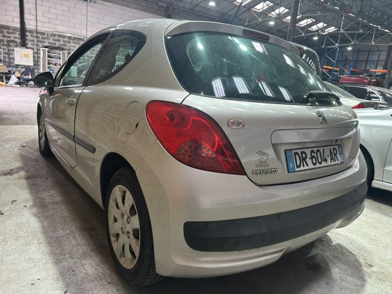 PEUGEOT 207 1.4 HDI 70 STYLE  BOX  2008