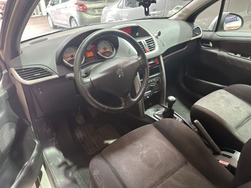 PEUGEOT 207 1.4 HDI 70 STYLE  BOX  2008