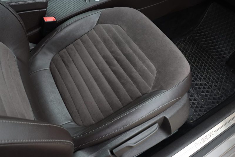 VOLKSWAGEN PASSAT VARIANT 1.8 TFSI CARAT