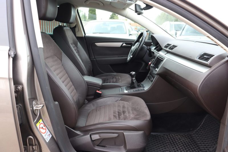 VOLKSWAGEN PASSAT VARIANT 1.8 TFSI CARAT