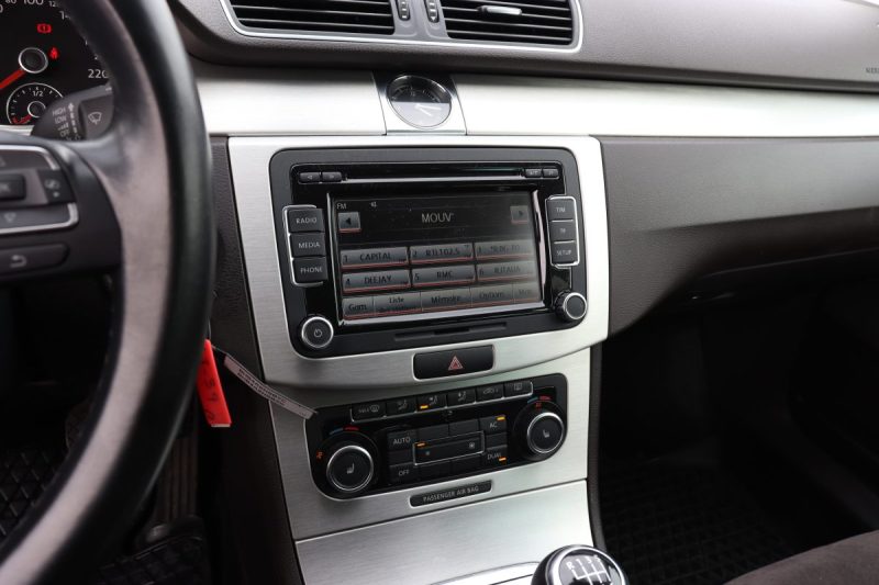 VOLKSWAGEN PASSAT VARIANT 1.8 TFSI CARAT