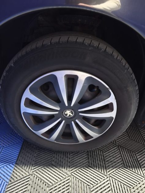 PEUGEOT EXPERT L2H1 2.0 HDI 120cv 5 PLACES AMENAGE