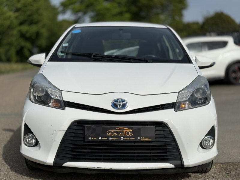 Toyota Yaris Hsd 100h Style  - Hybrid - Clim - Boite Auto - Révisée & Garantie 6 Mois